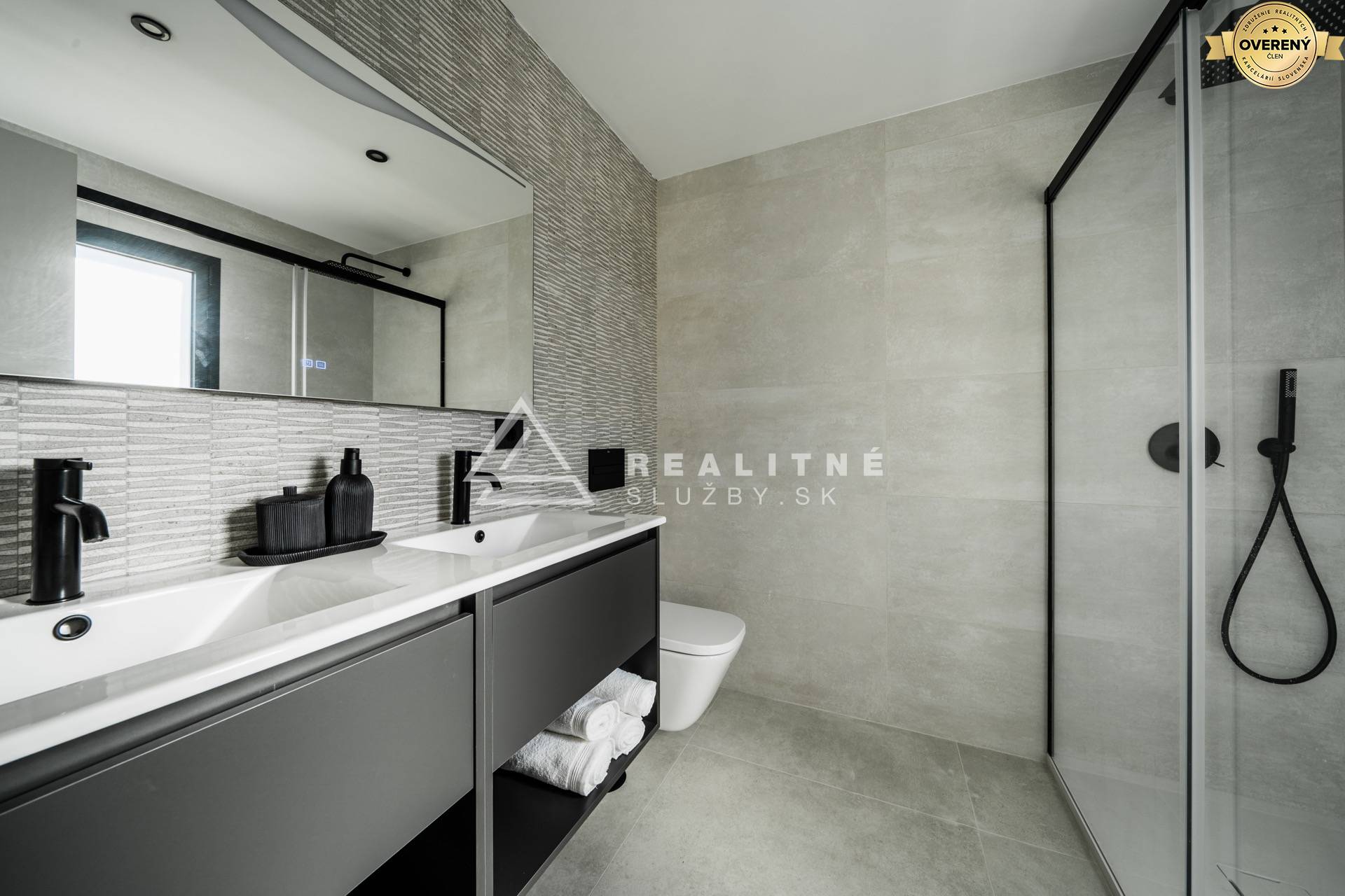 Nueva Andalucia, Los Pinos de Aloha , 3 beds , 4 baths