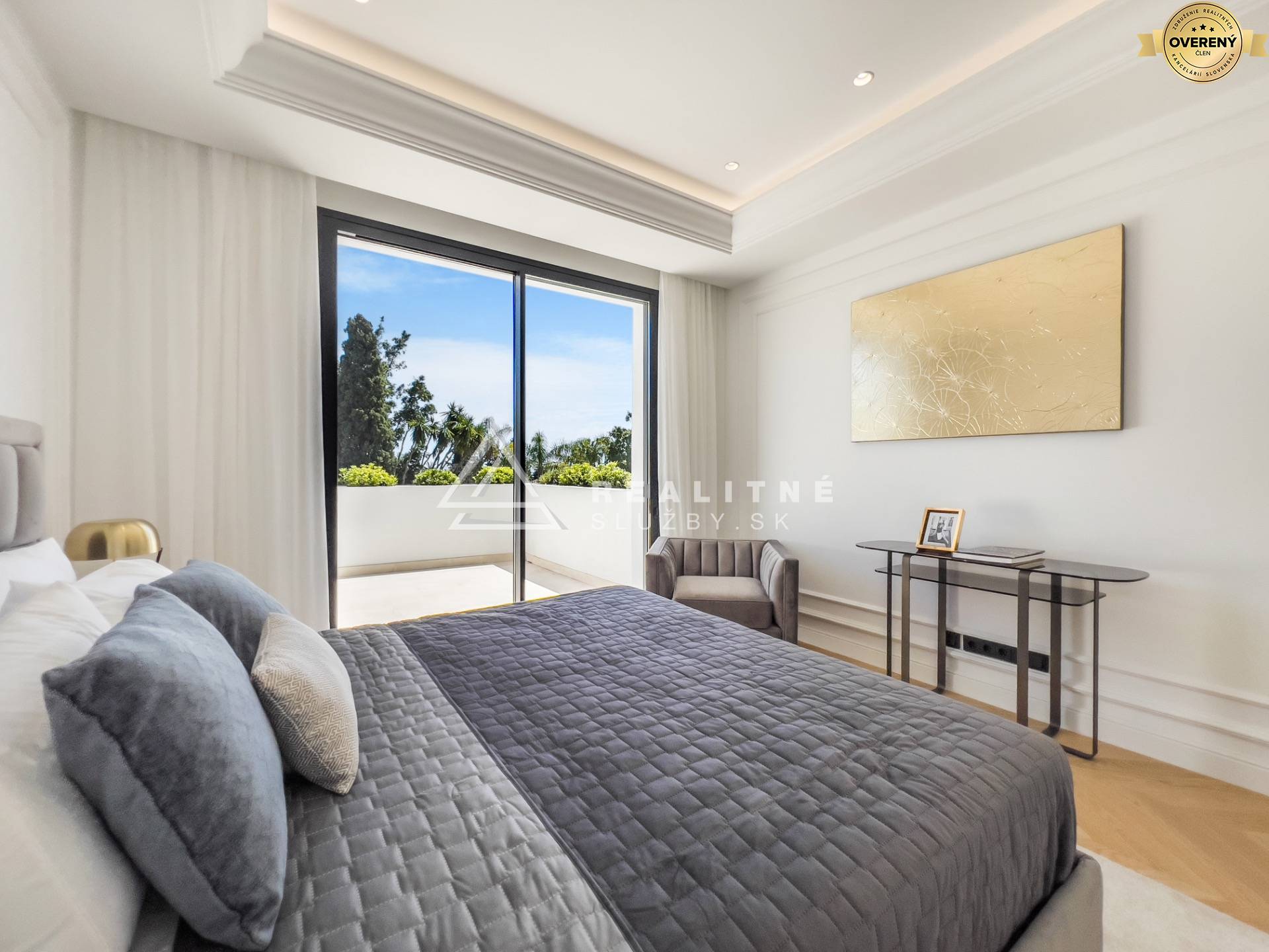 MARBELLA, EXCLUSIVE DETACHED VILLAS IN LOMAS DE MARBELLA CLUB