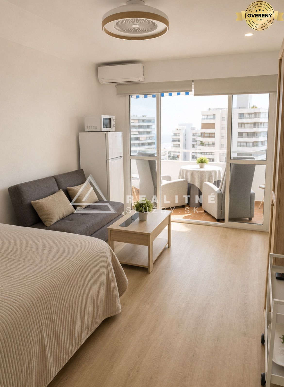 Renovated Studio Apartment with Sea Views in the Heart of Torremolinos